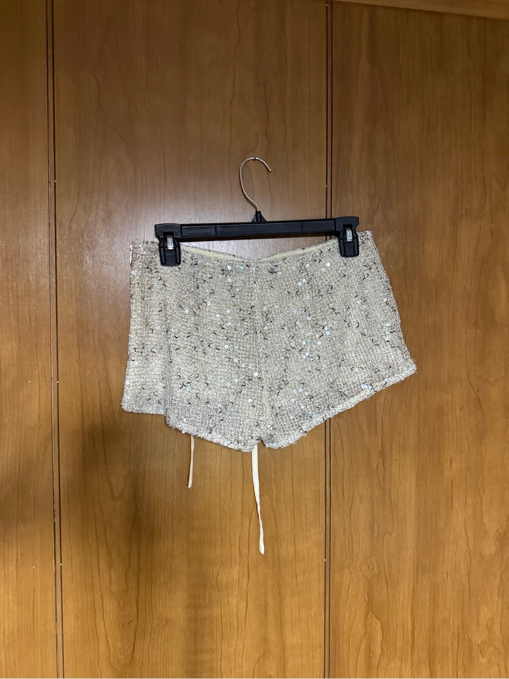 Lioness Sequin Hot Short - Picture 3 of 4